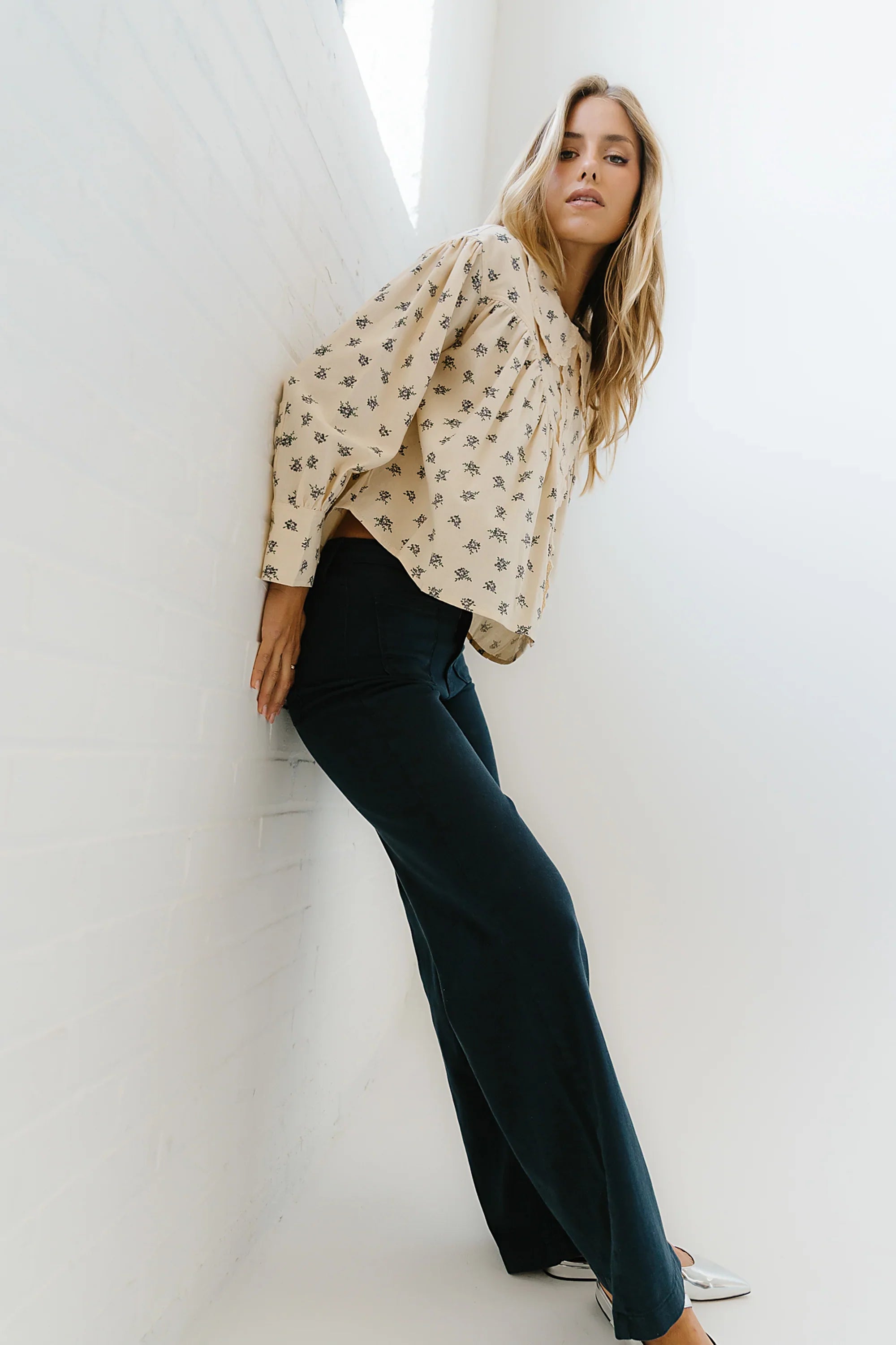Wallace Floral Blouse